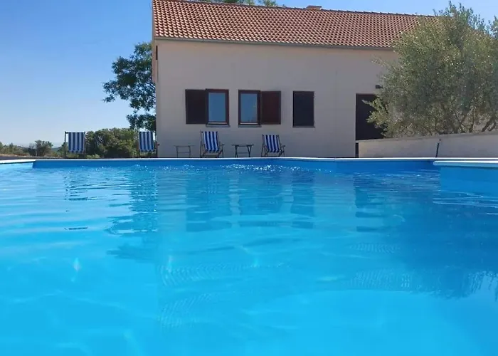 Vakantiehuis Kuca Za Odmor Mira Blizu Biograda Na Moru *