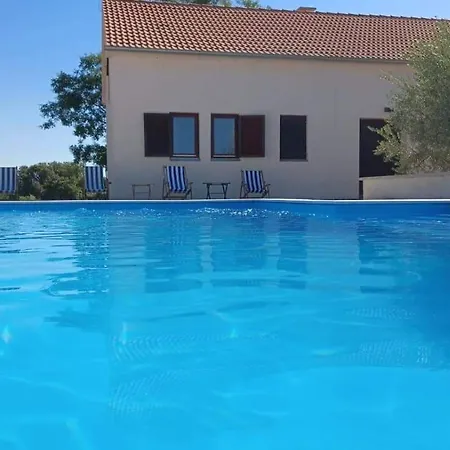 Nyaraló Kuca Za Odmor Mira Blizu Biograda Na Moru *