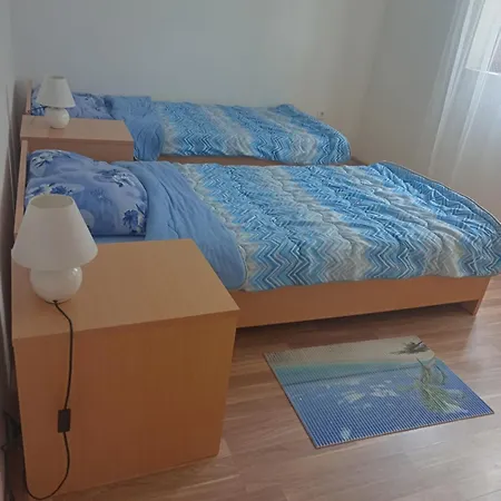 Kuca Za Odmor Mira Blizu Biograda Na Moru