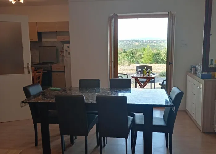 Kuca Za Odmor Mira Blizu Biograda Na Moru Donja Jagodnja