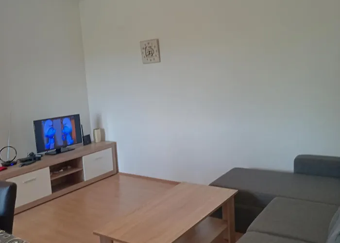 Kuca Za Odmor Mira Blizu Biograda Na Moru *