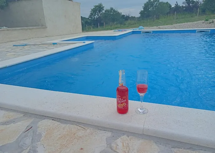 Kuca Za Odmor Mira Blizu Biograda Na Moru