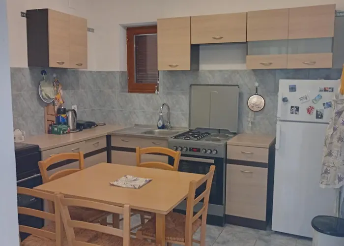 Kuca Za Odmor Mira Blizu Biograda Na Moru *